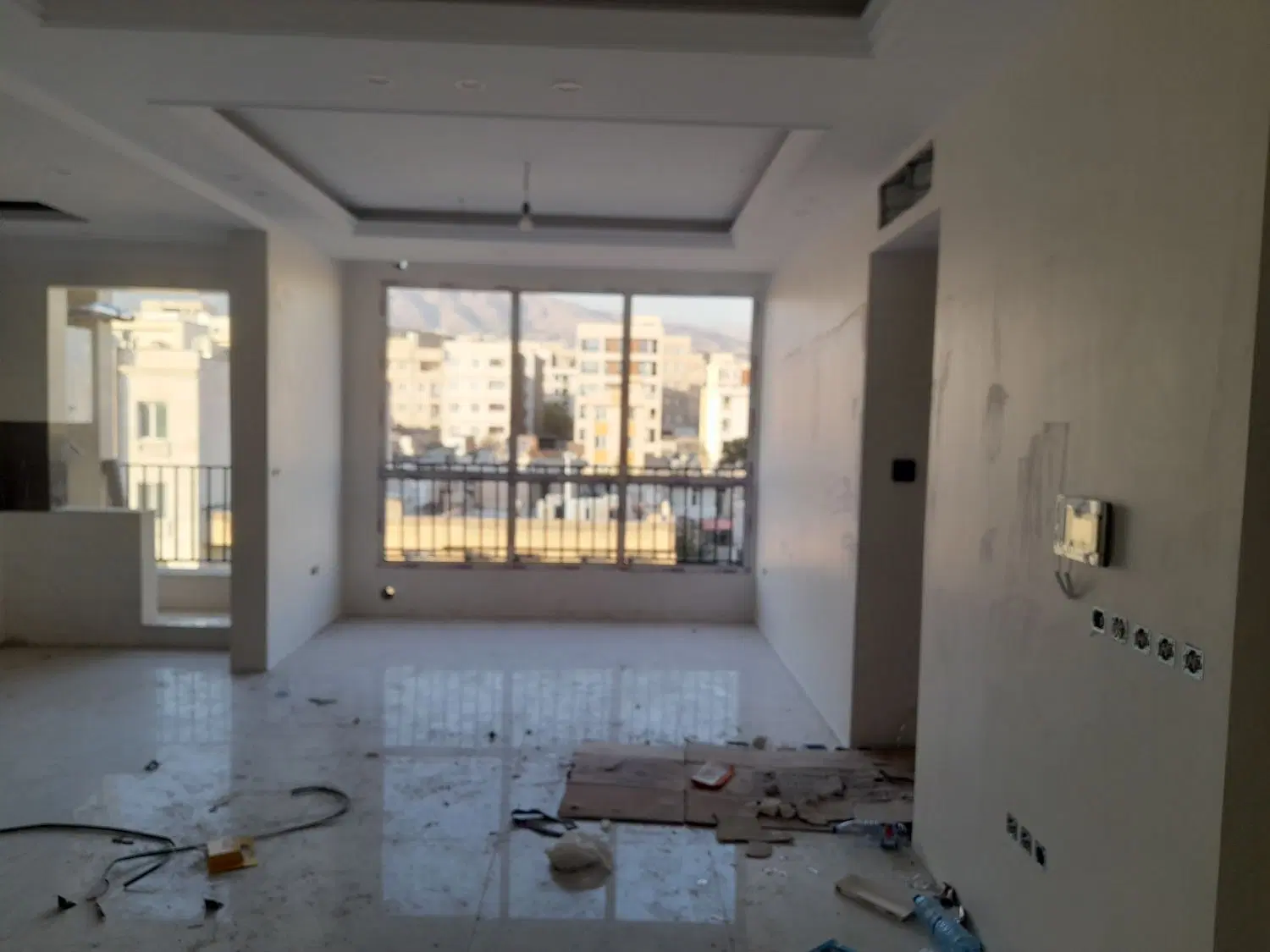 فروش یک واحد اپارتمان