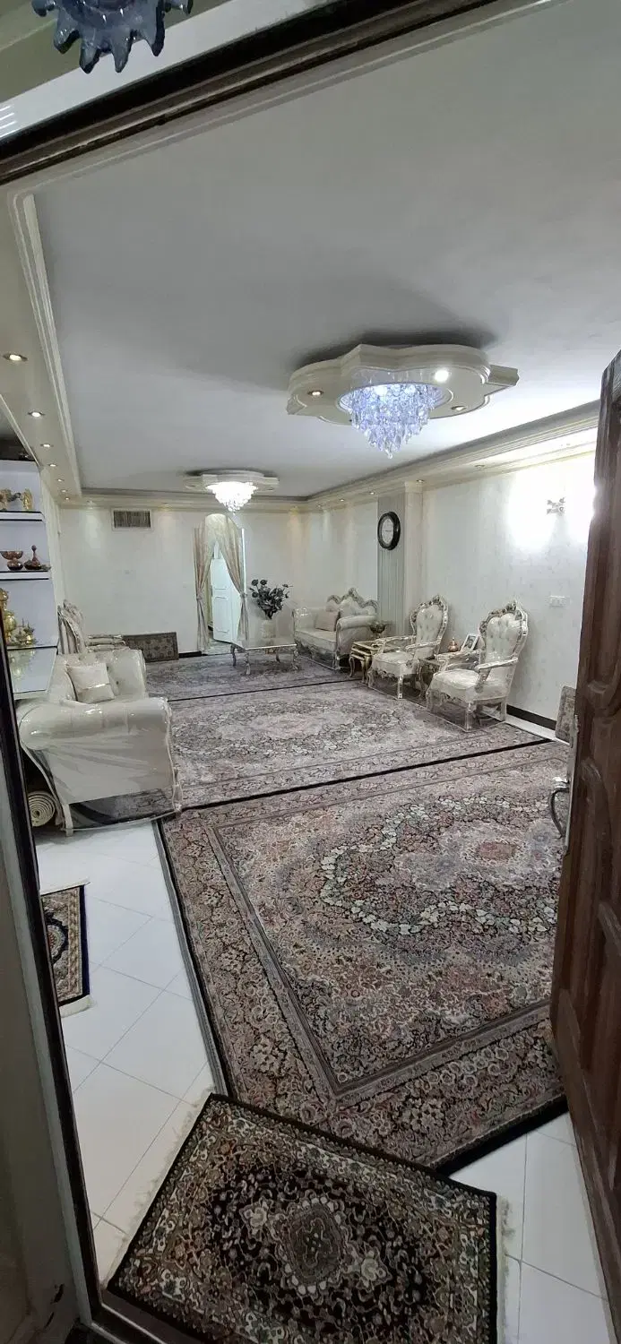 ویلایی_۱۷۰ متر زمین ۱۲۰ متر بنا سه خواب_ دوبلکس