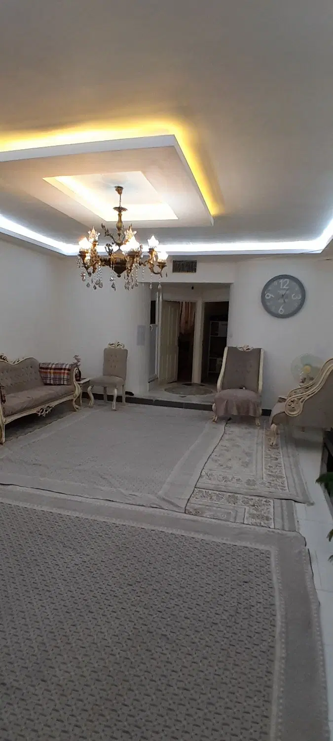 واحد ۹۰ متری