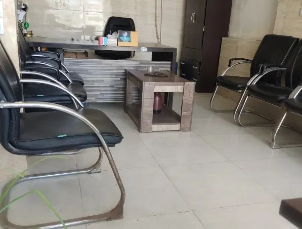 فروش مغازه ( در حال حاضر مستاجر هست،  قابل تخلیه)