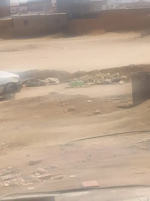 زمین فروشی