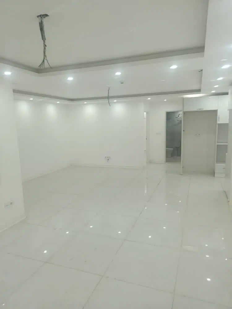 ۱۰۵ متر_لوکیشن مرغوب_سازنده به نام
