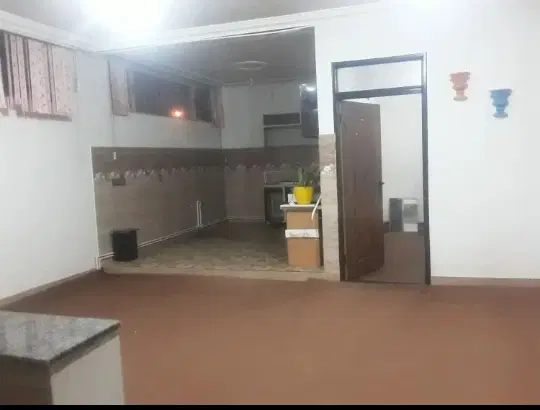 یک واحد طبقه اول راهها جدا گانه