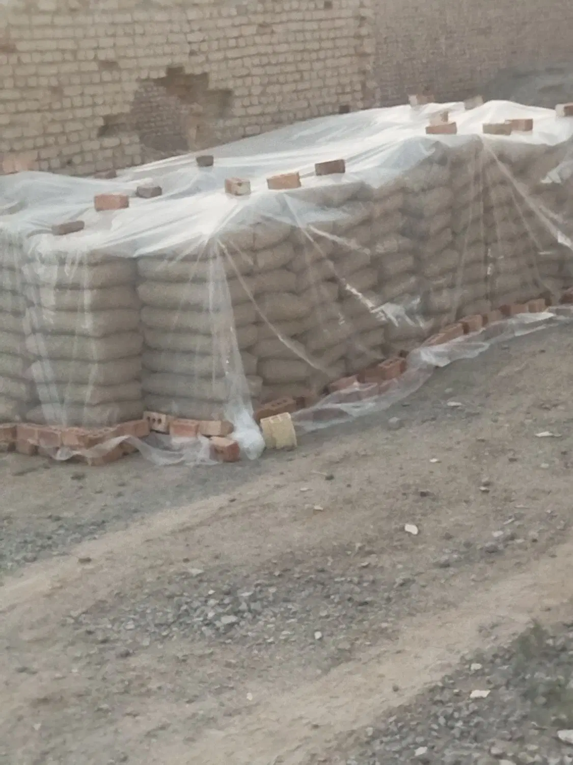 منزل نیمه ساز شکار طلا
