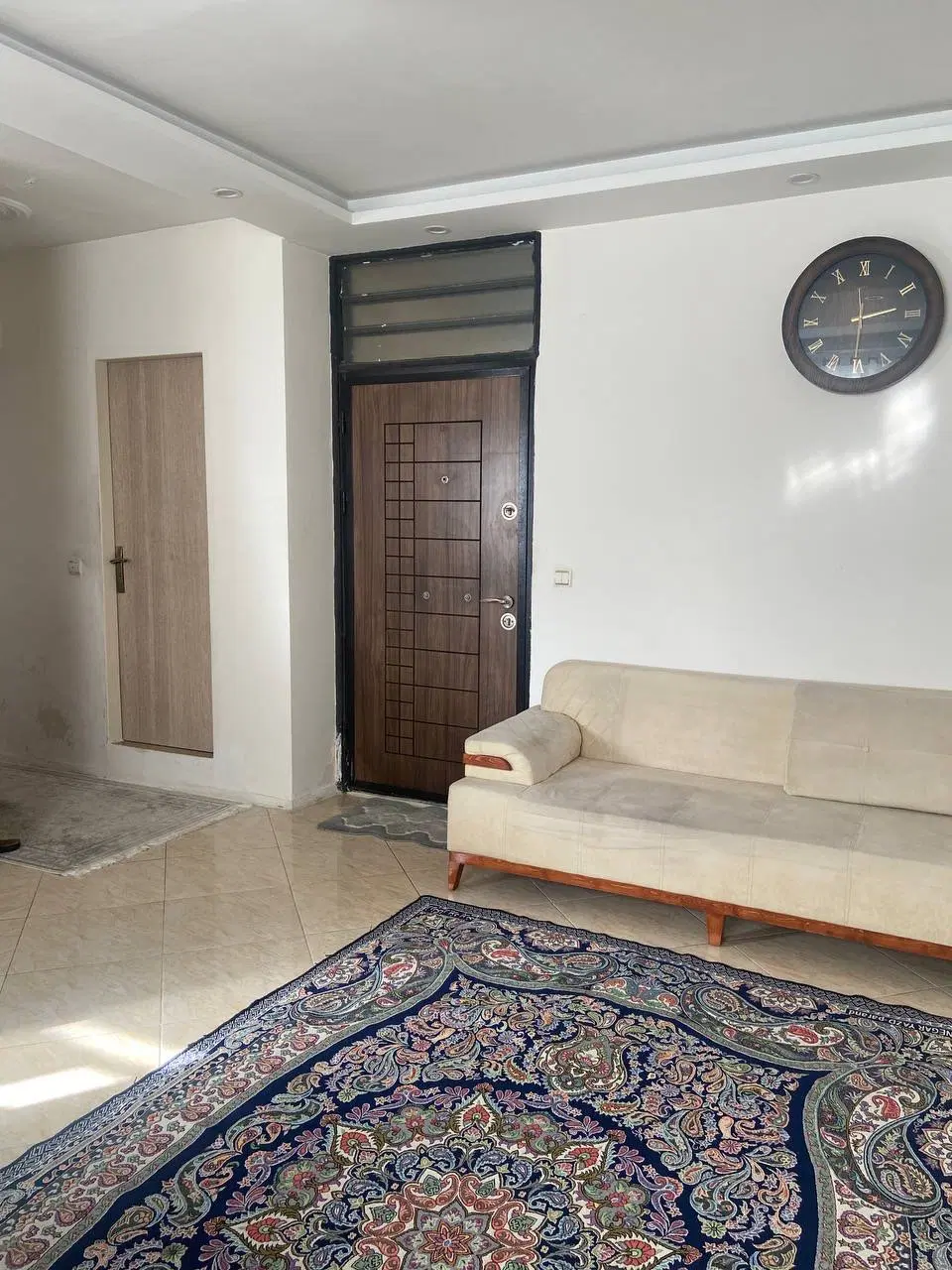 اجاره واحد ۶۱ با پارکینگ و انباری ۶ متری بزرگ