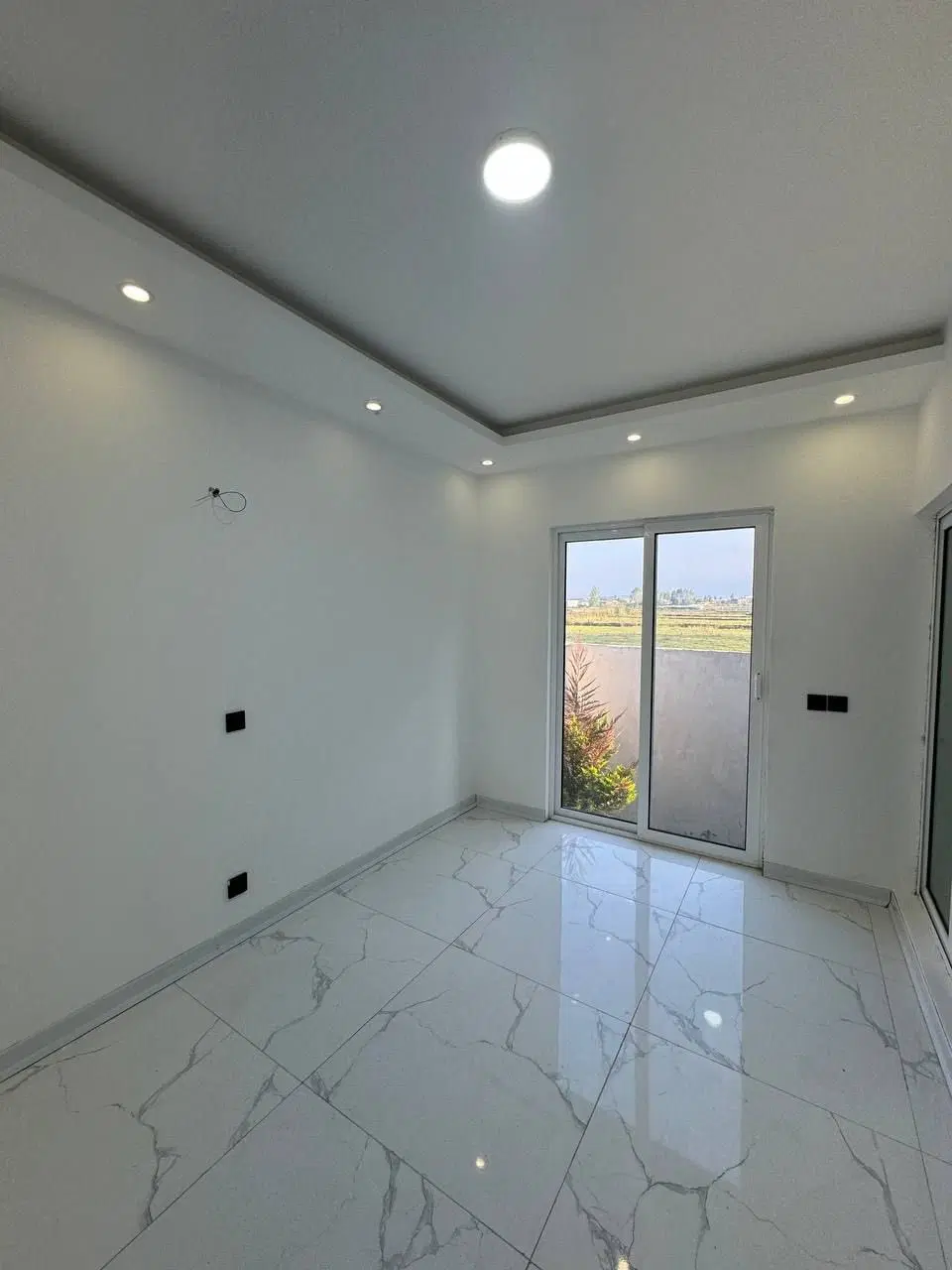 همکف۲۵۰متری_آرامش زیبایی و کیفیت همه در یک ویلا
