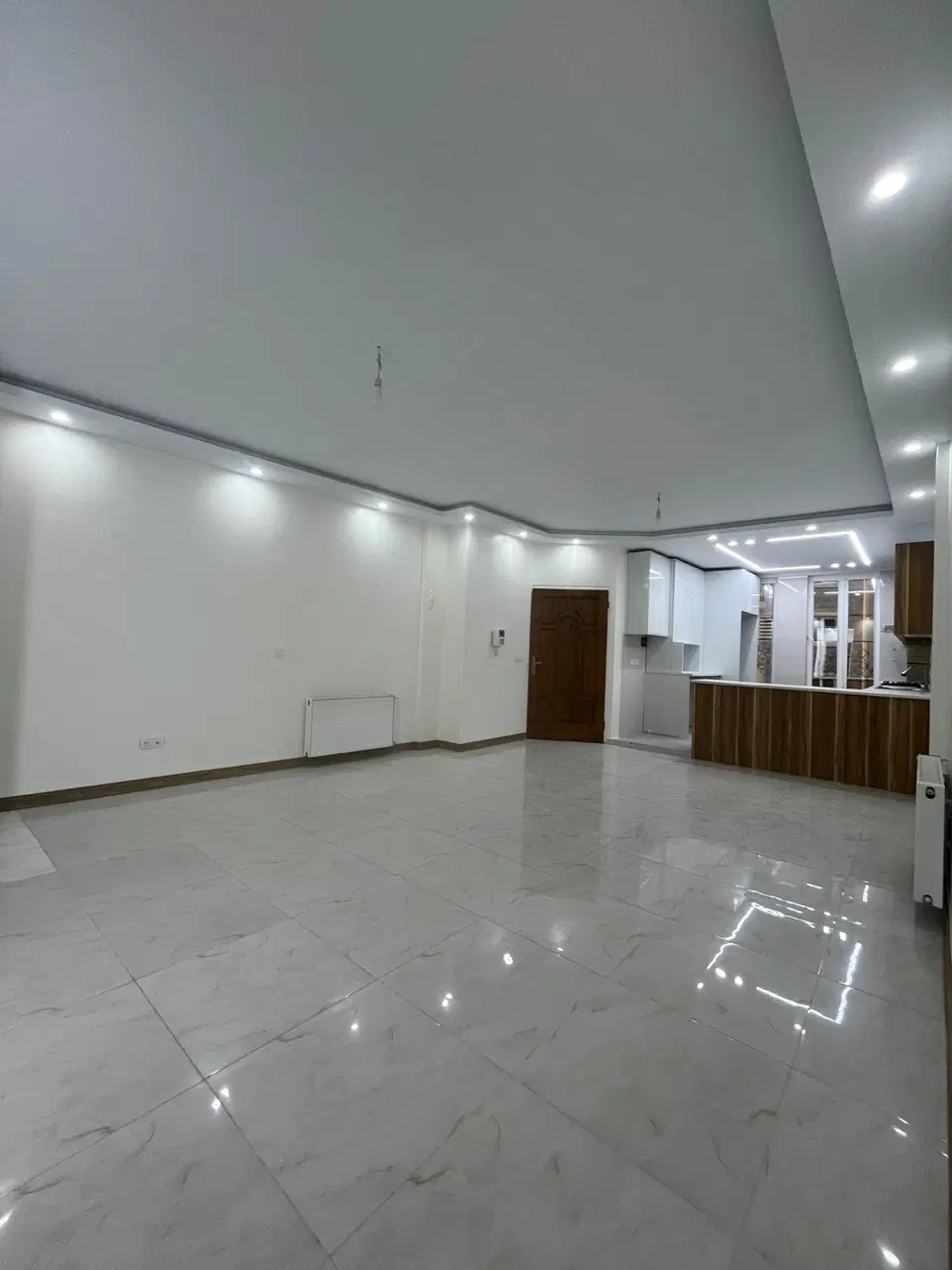 ۷۳ متر دو خواب _فول امکانات _ بازسازی شده