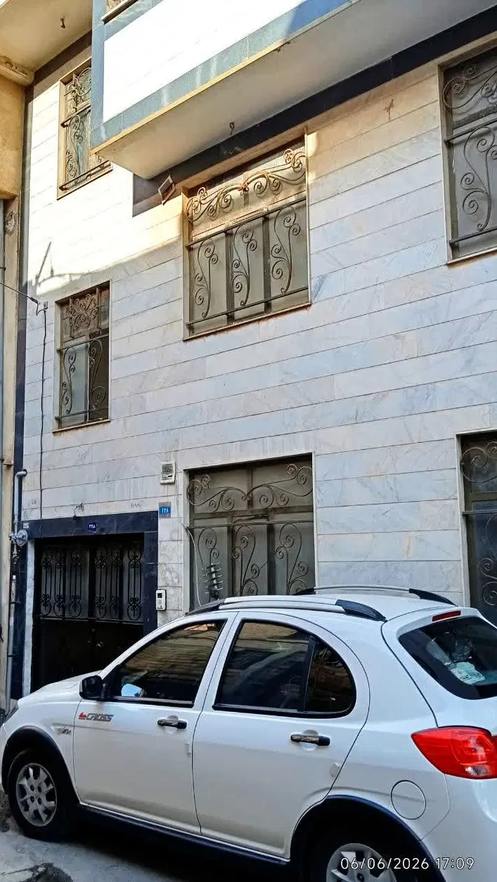 معاوضه دو واحد ۱۰۰متری