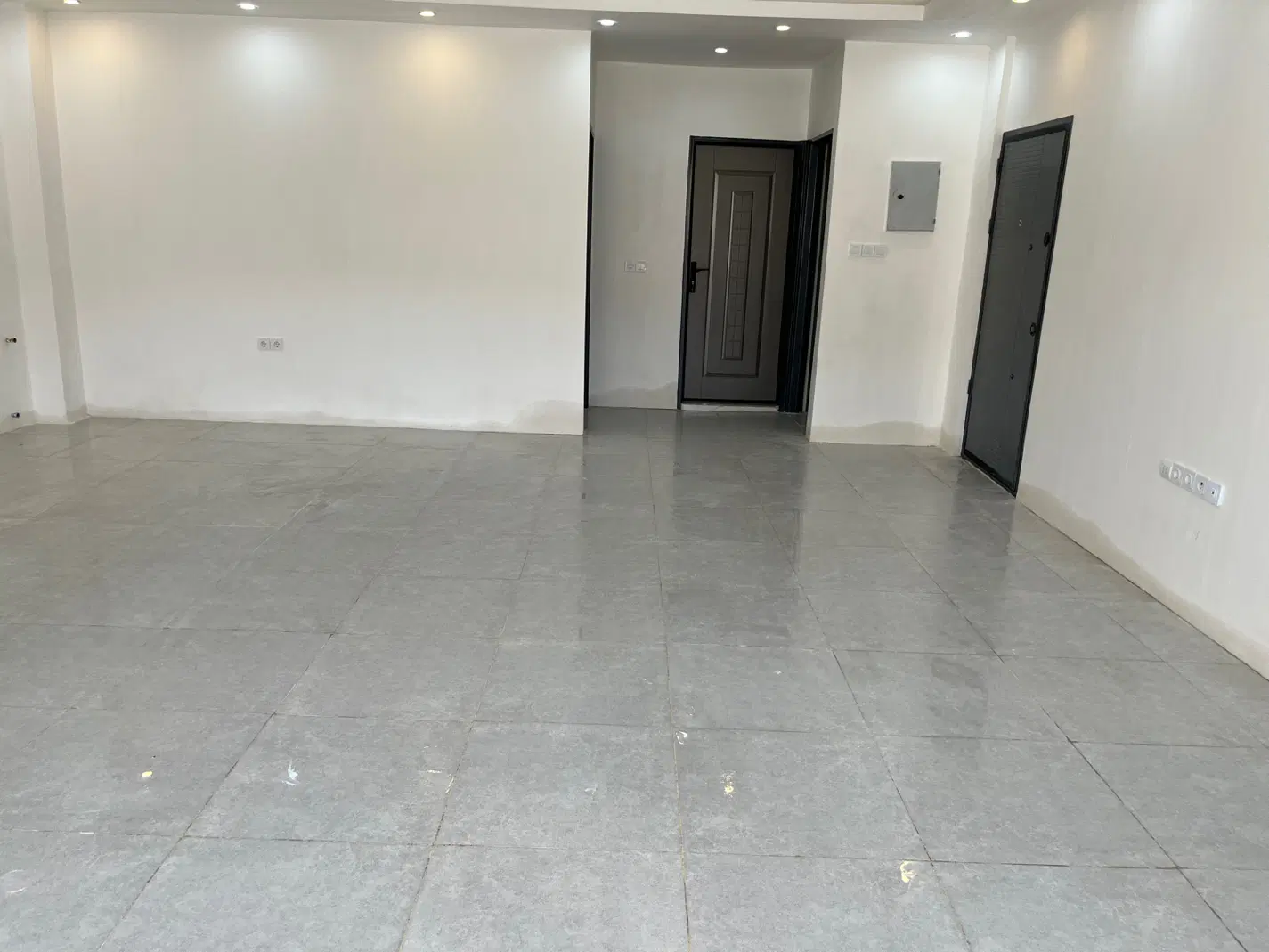آپارتمان ۱۳۰متری