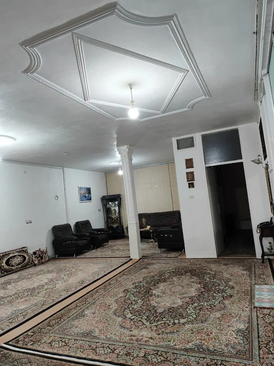 خانه ویلایی 250متری دو نیم طبقه