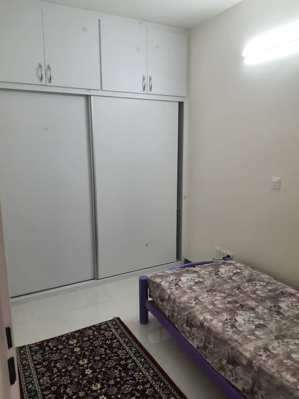 واحد ۸۶ متری دوخواب رباط سوم روحانی