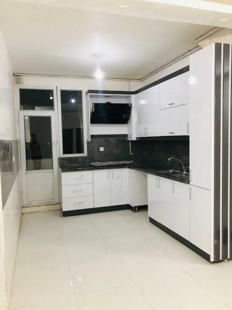 اپارتمان 65متری طبرسی ش28 خالقی 25 نوساز ط4+