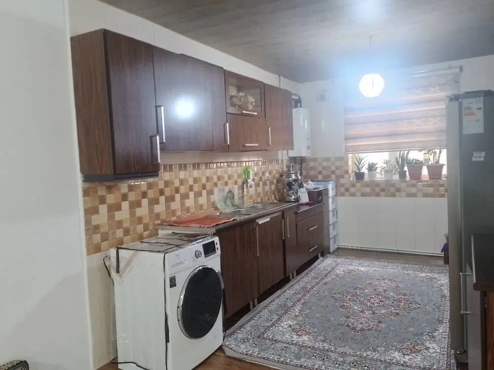 فروش دو طبقه عبورمجزااز سه طبقه آساوله کوچه بهداشت