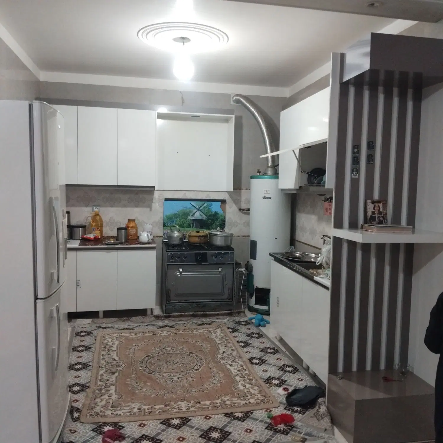 100 متری دو خواب ماشین رو ناصردین