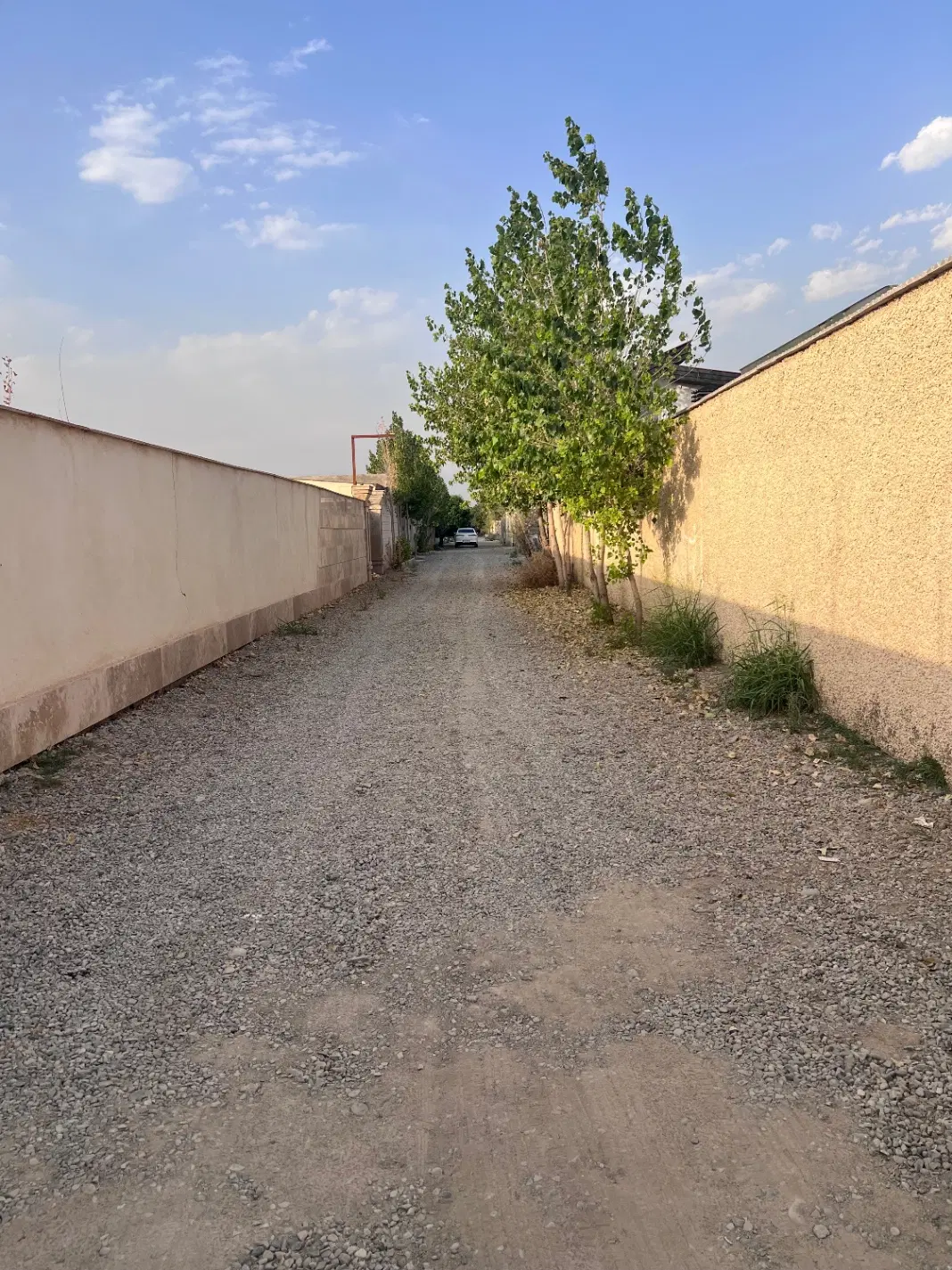 ۳۵۵متر زمین شهرکی سند دار وجواز دار_تهراندشت_اران