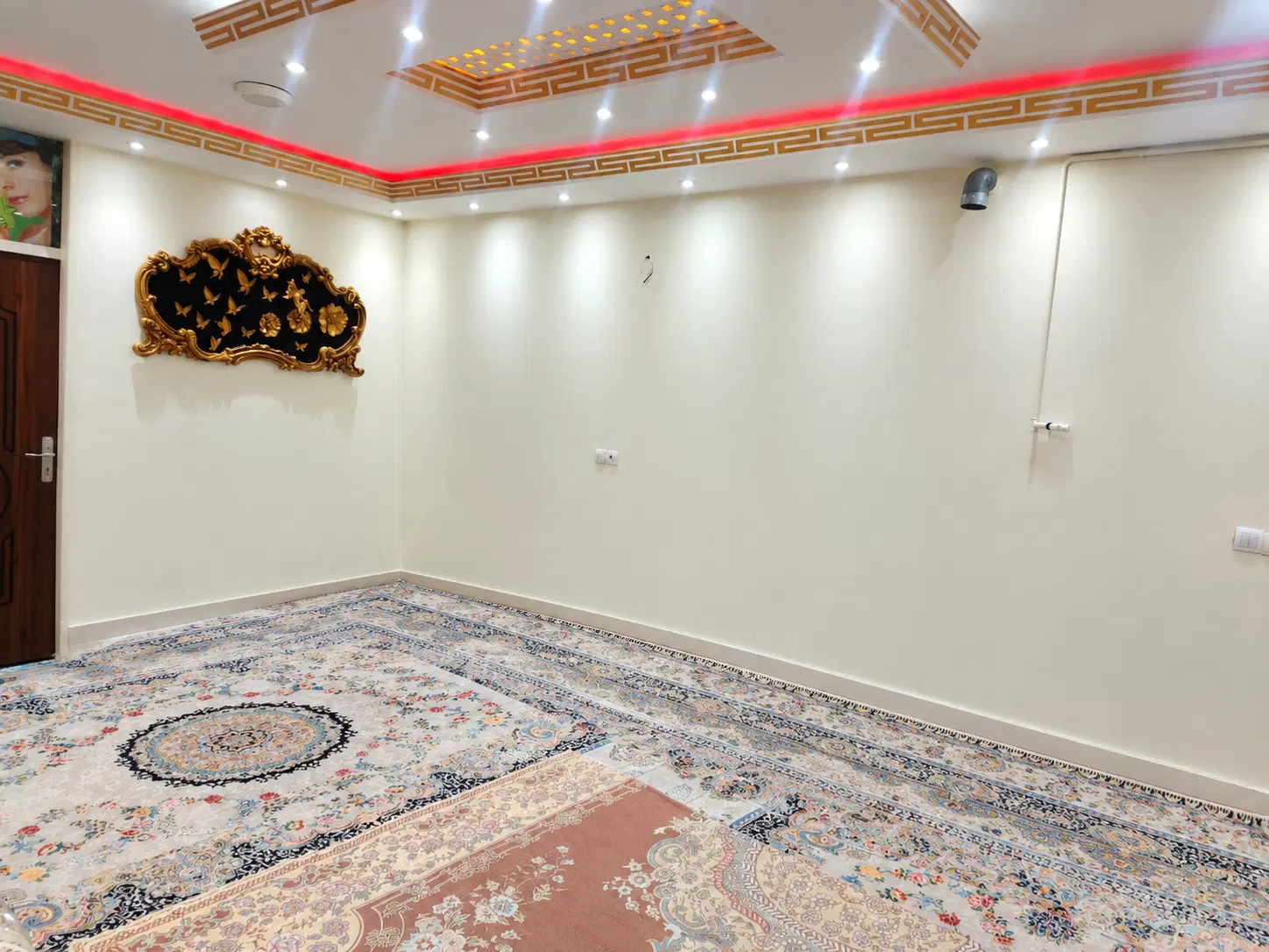 یک باب منزل مسکونی