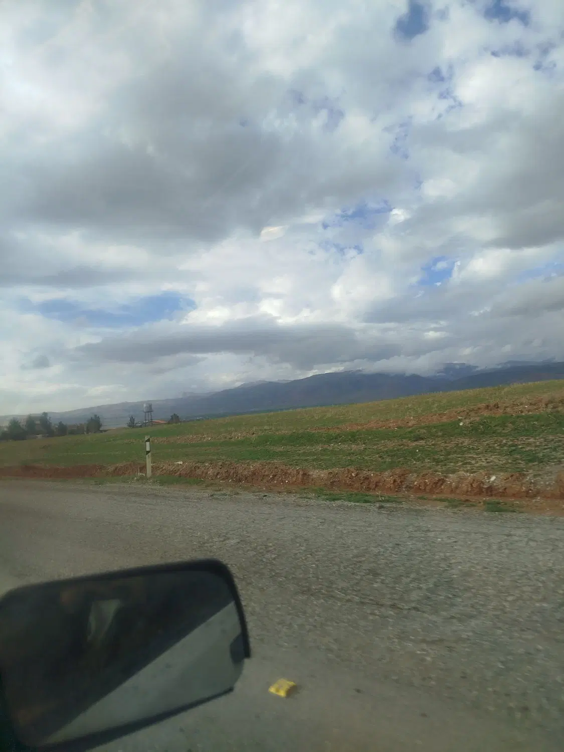 زمین چشمه سرنجه