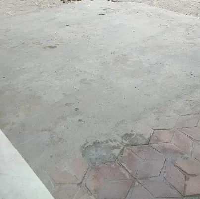 صد متر زمین مسکونی