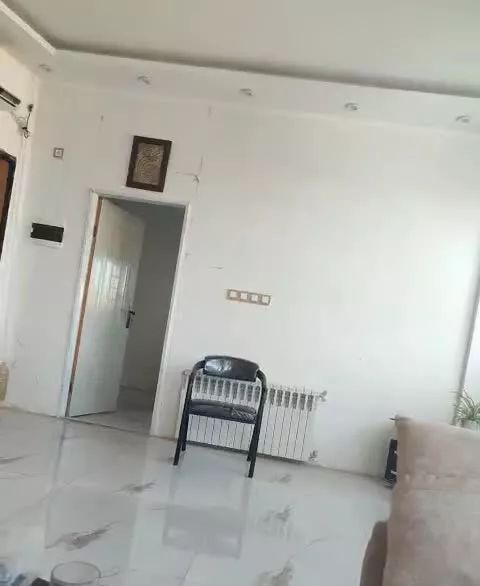 100متراپارتمان سردونبش خیابان چمن