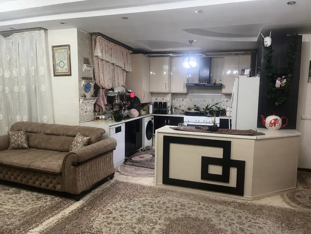 آپارتمان ۹۷ متری شمال ستارخان