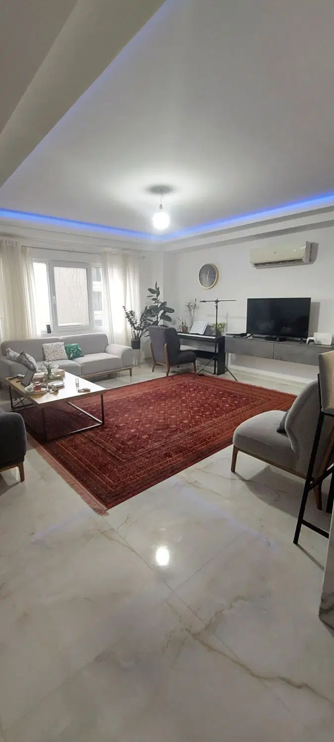 فروش واحد ۱۰۰ متری نوساز مرکز شهر