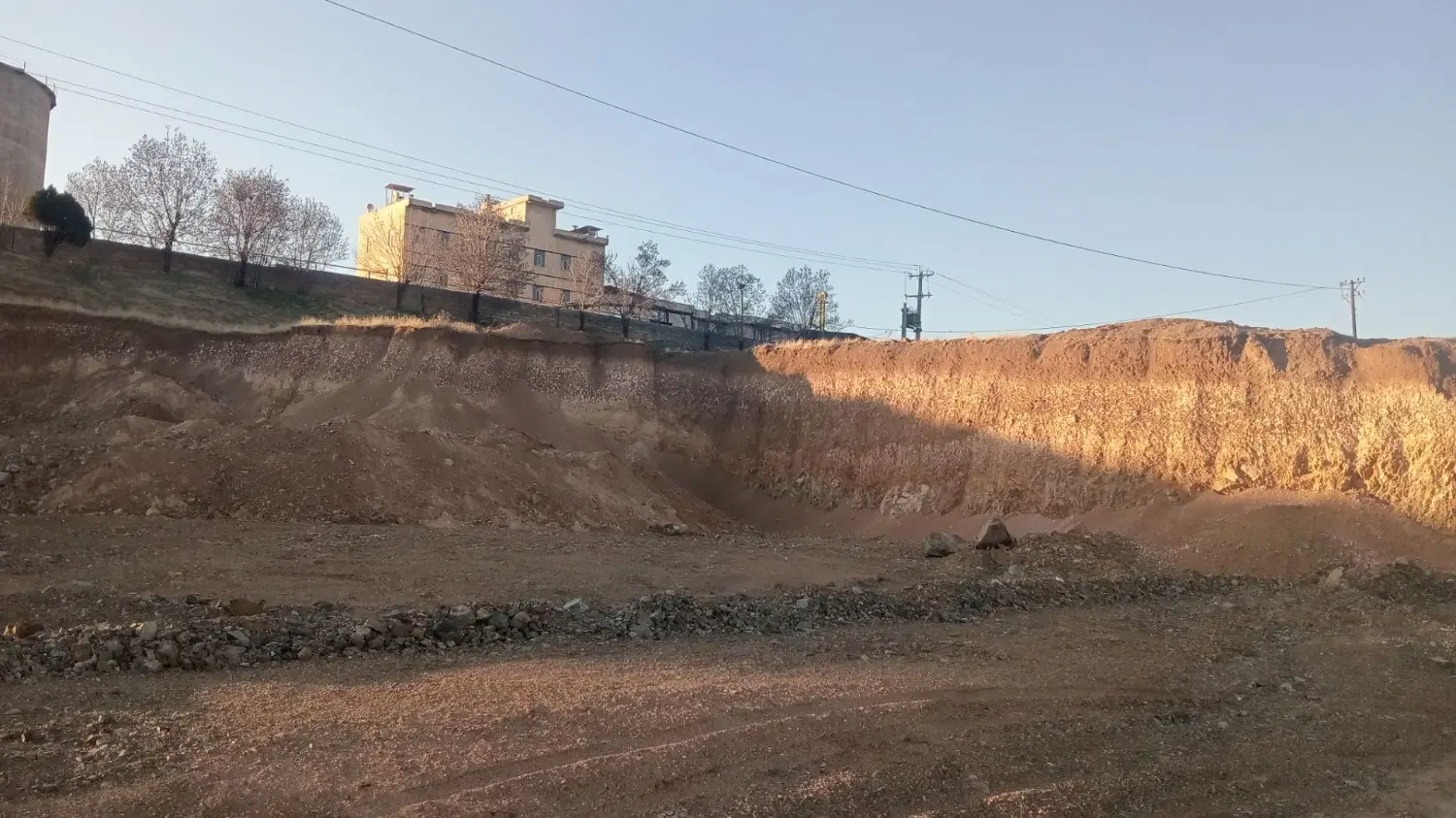 زمین 1 کیلومتر کامیاران