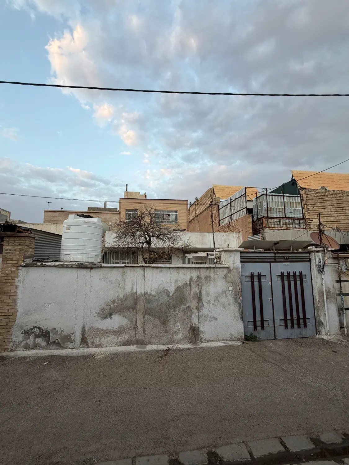 خانه ویلایی حیاط دار