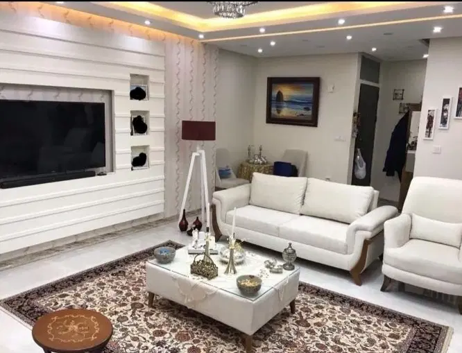 48متر فول امکانات،خوش نقشه و نورگیر
