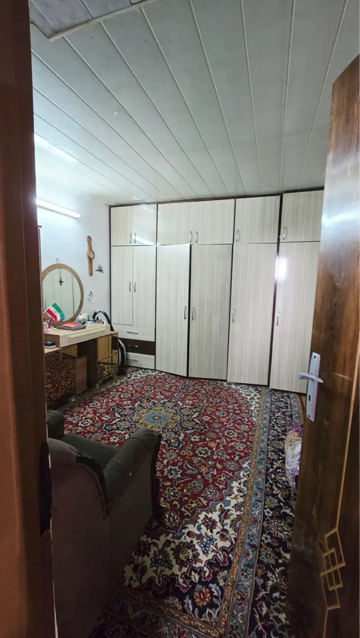 رهن کامل رضوان طبقه دو و ۴۰ متر انباری