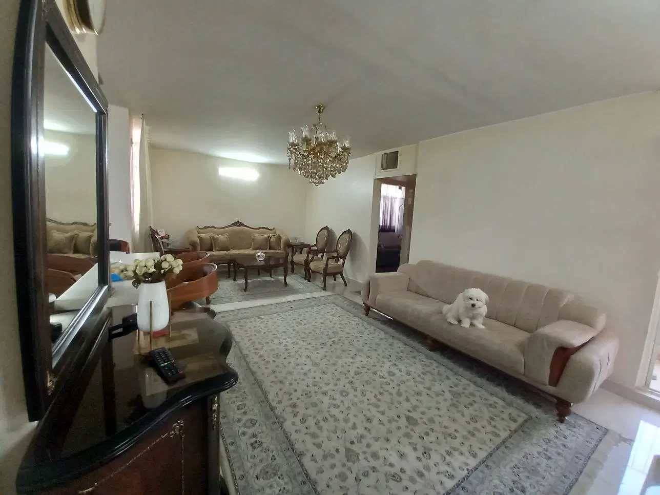 فروش یک واحد مسکونی