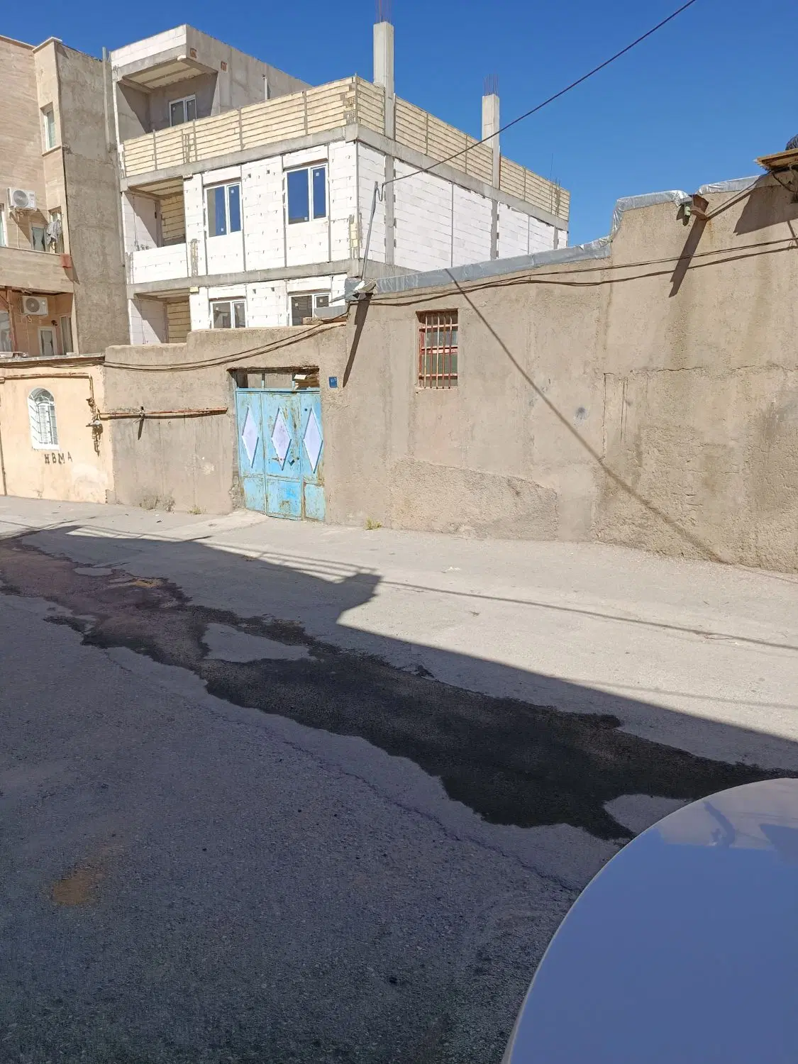 یک باب ساختمان