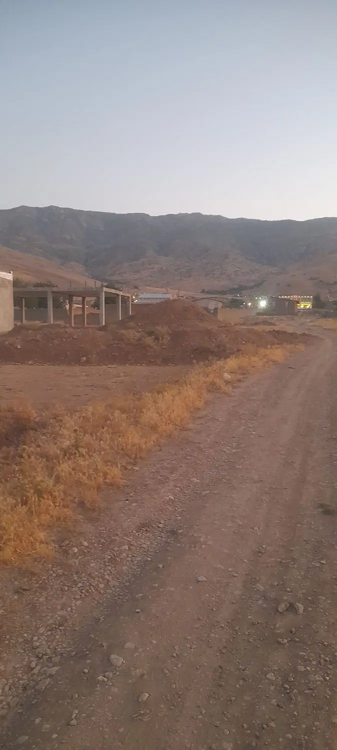 زمین چغابدار بالای توحید ۴ پارکینگ قدیم