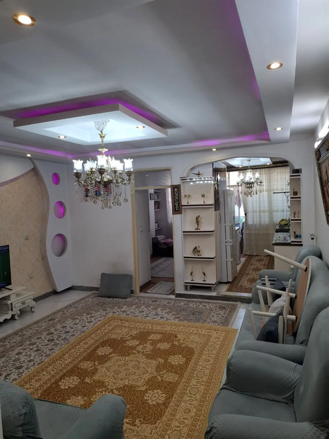 65 متر _ 2 خواب_ شیک _ با پارکینگ