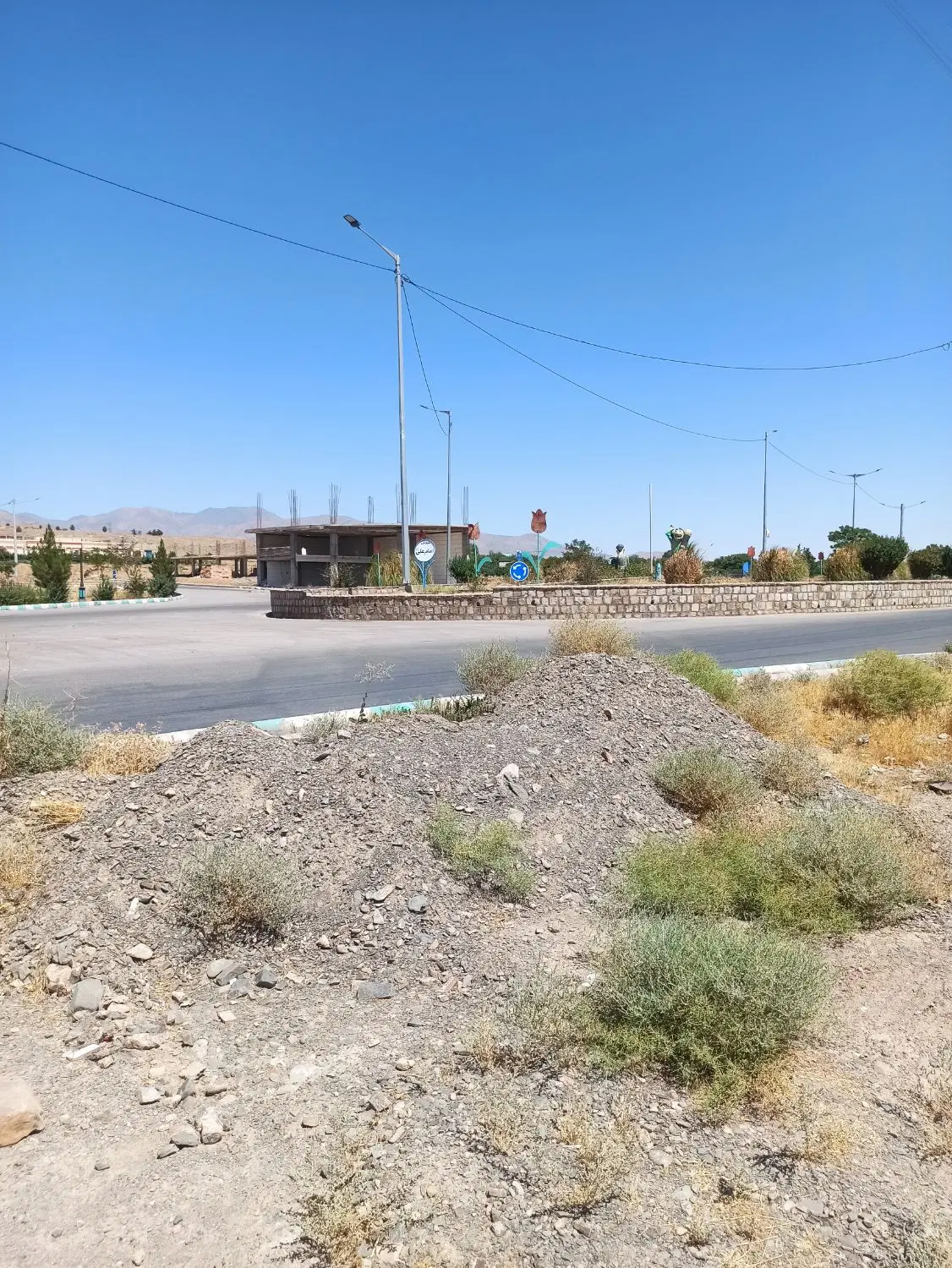 زمین مسکونی