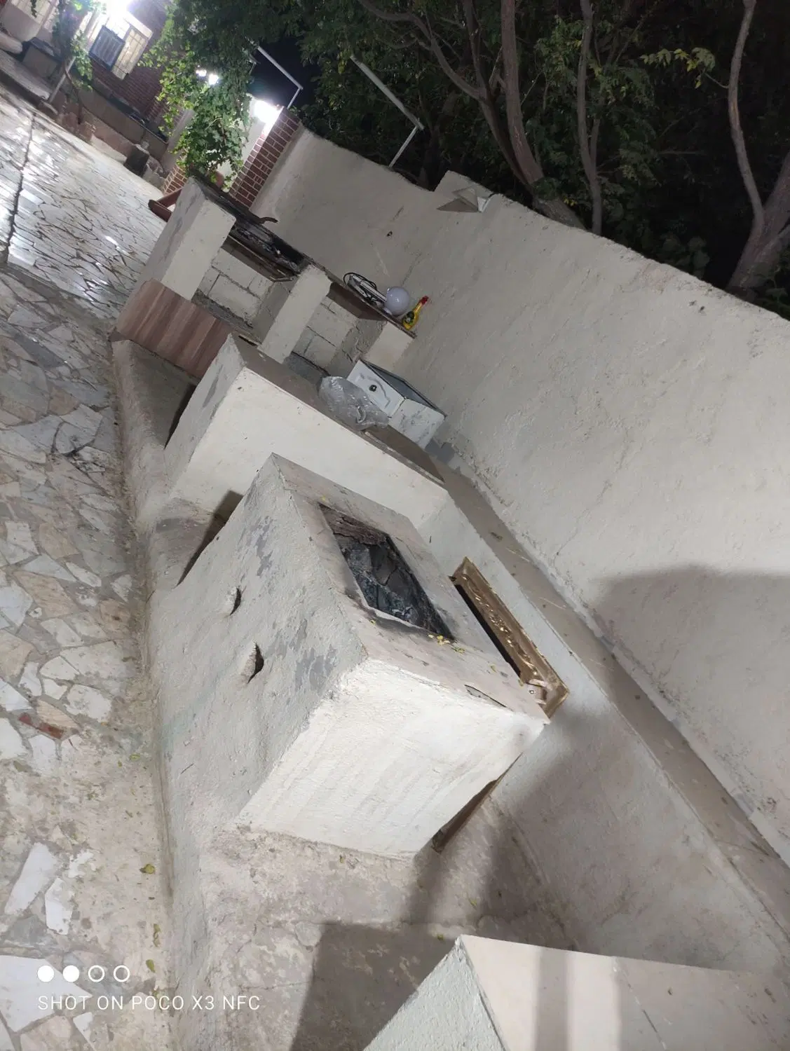 باغچه فروشی