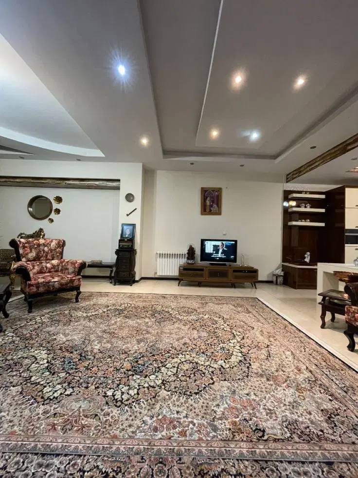 ۱۵۰متر*دوخواب*تاپ لوکیشن*قدوسی غربی