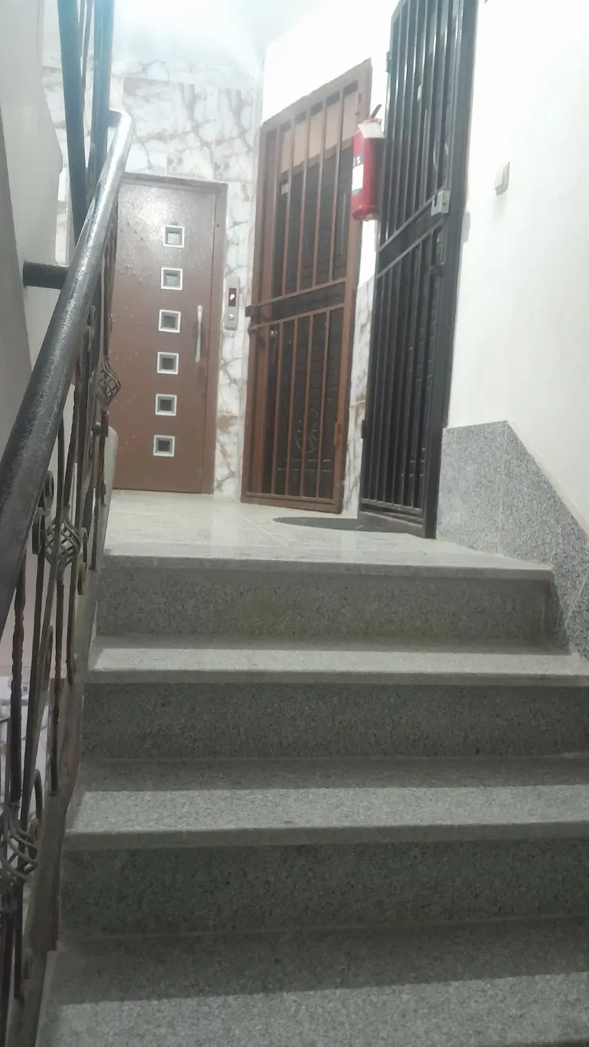 گلشهر میلادی ۹