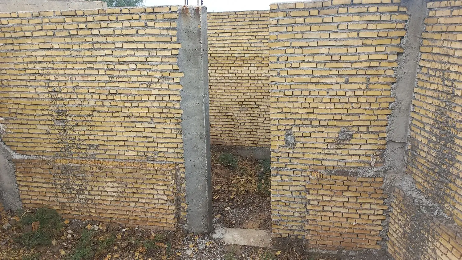 خونه نیمه کاره گلالک گلستان ۲بفروش میرسد