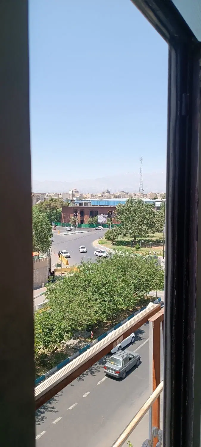 ۷۳ متر مسکونی دو خواب (موقعیت اداری)