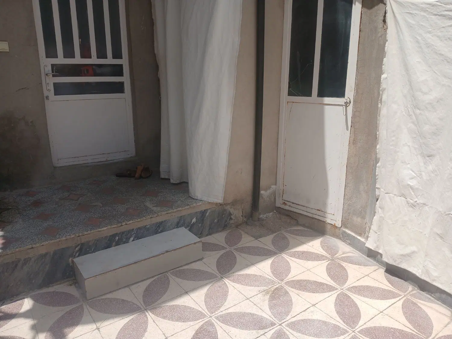 فروش منزل دوطبقه بازسازی شده