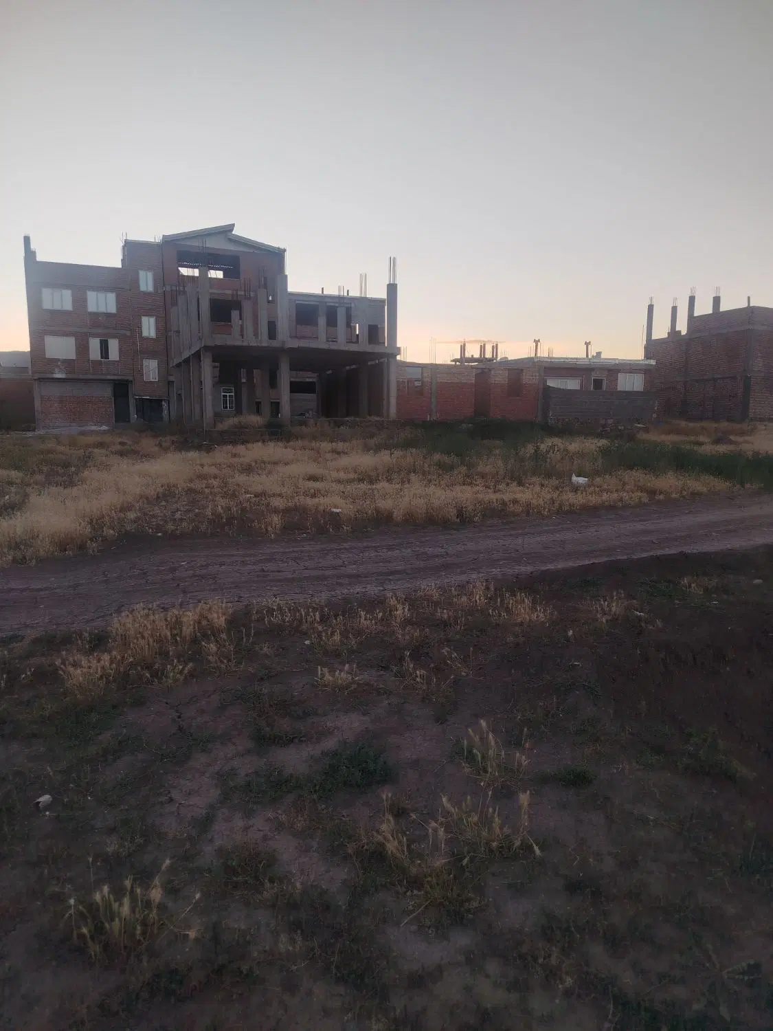 زمین مسکونی در کشمش تپه