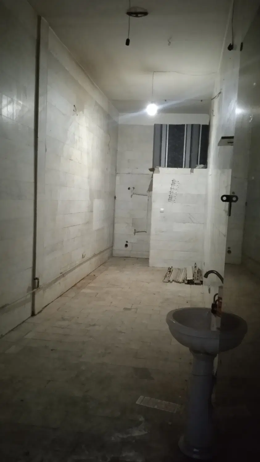 ۲۱متر مغازه برای اجاره