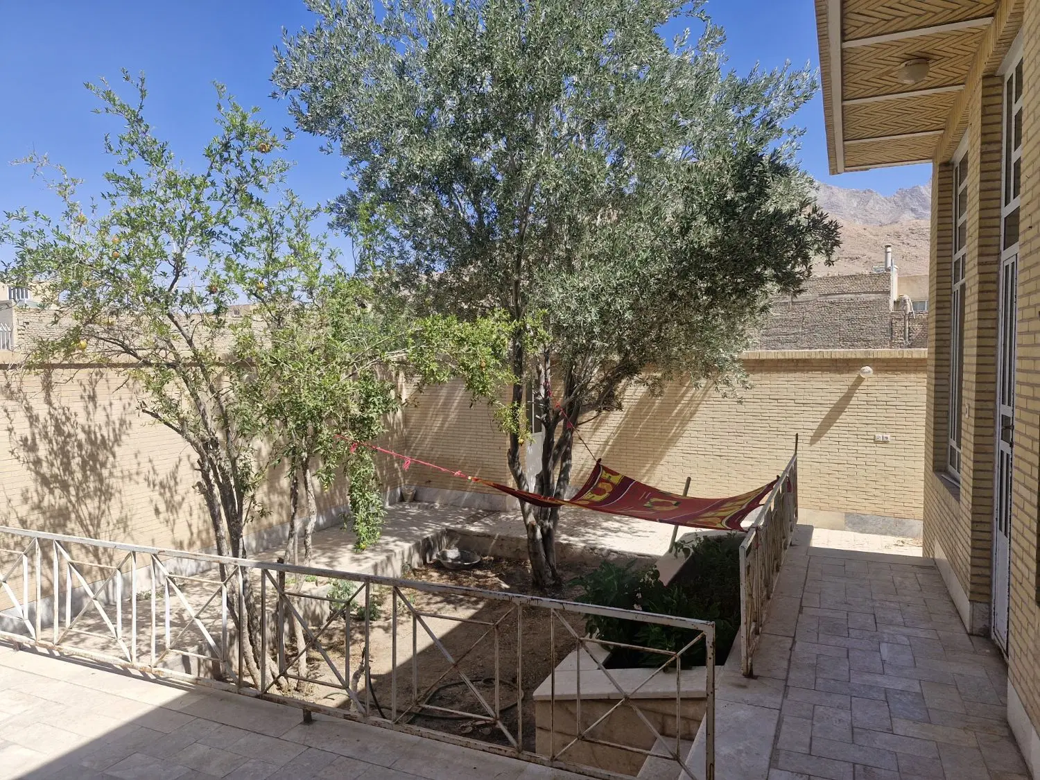 تفت سخوید نیر سانیج خانه مسکونی باغی