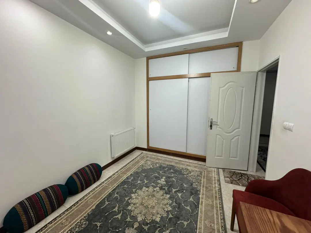 ۱۷۰متر واحد مسکونی اندیشه فاز۱(کاسبی)۳خواب زیرقیمت