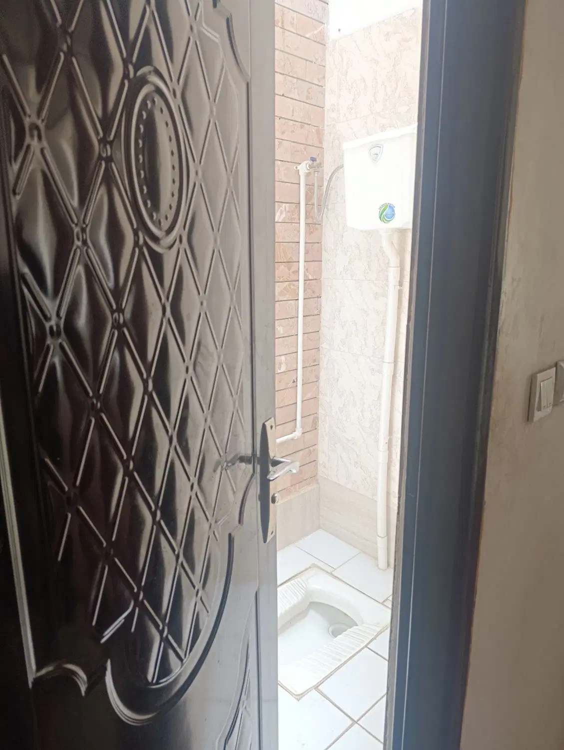 110 متری دربست همراه با پارکینگ اختصاصی