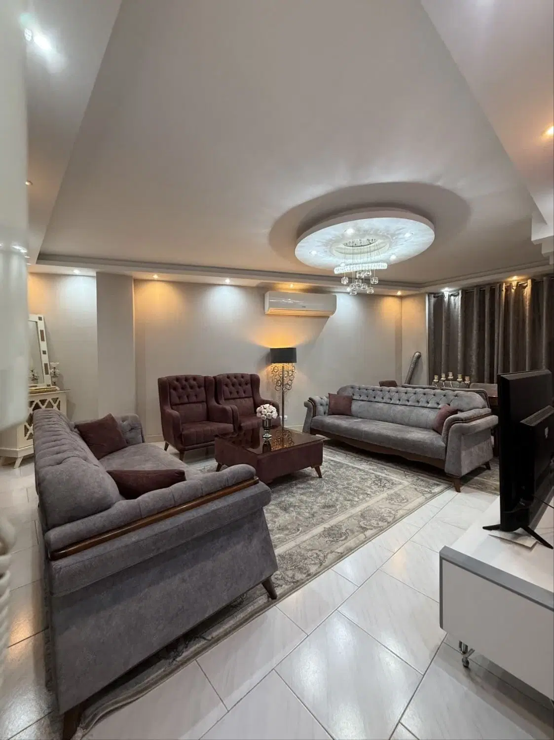 فروش آپارتمان به مساحت ۷۲مترمربع عینک