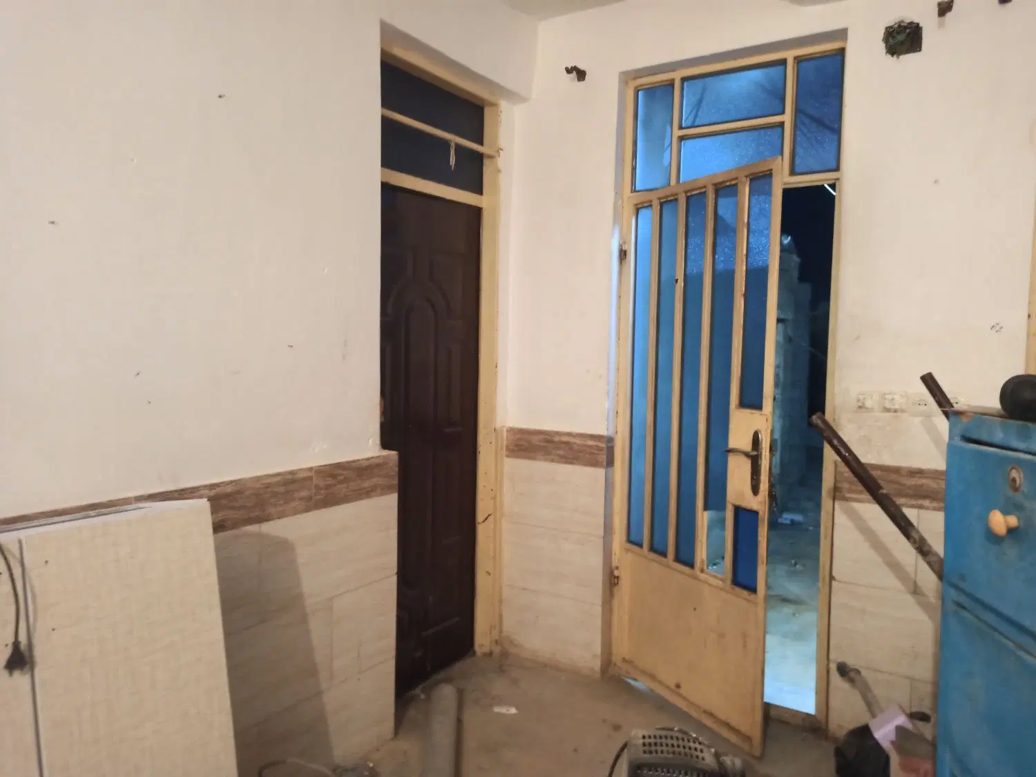 خانه میانکوه کوی البرز ۲۴۰متر