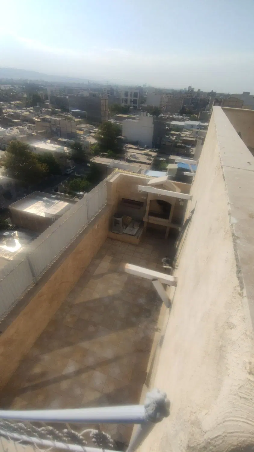 ۸۵ متر_ تک واحدی سر دونبش_تراس و پشت بام اختصاصی