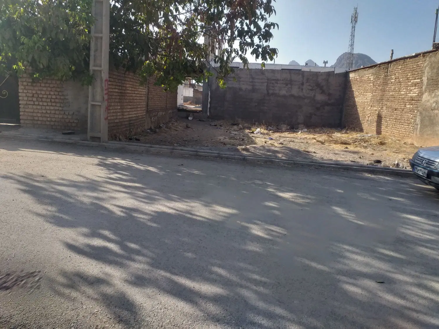 زمین مسکونی ۱۷۰ متری در قلعه سنگی