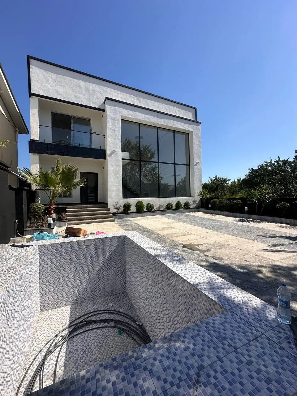 280 متری نما مدرن استخردار